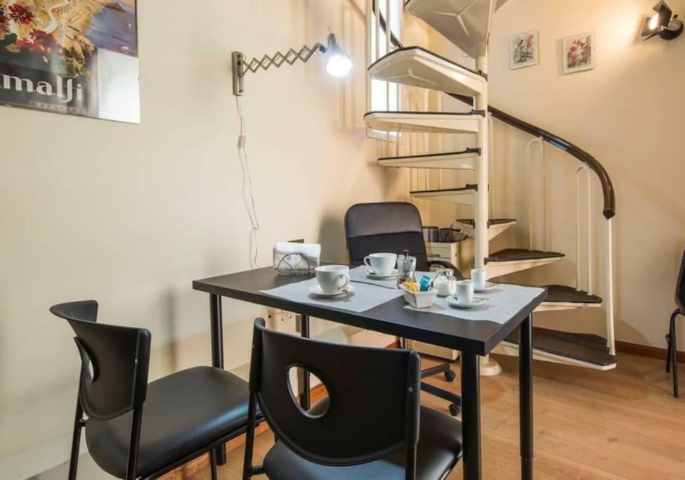 Bilocale In Centro Apartment Салерно Екстериор снимка