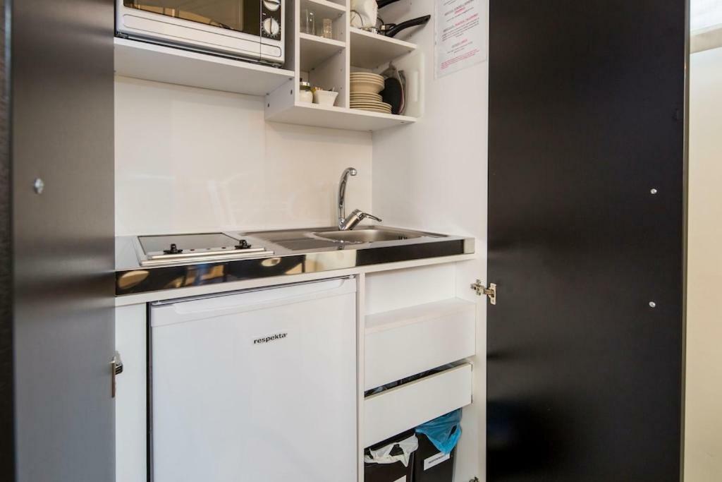 Bilocale In Centro Apartment Салерно Екстериор снимка